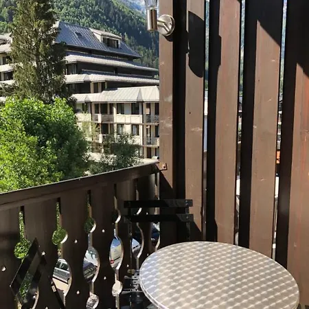 Apartment Centre